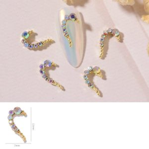 Nail Art DIY Love Heart Alloy Jewelry Nail Piece Nail Decoration Rhinestone - Image 1