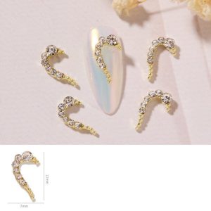 Nail Art DIY Love Heart Alloy Jewelry Nail Piece Nail Decoration Rhinestone - Image 1