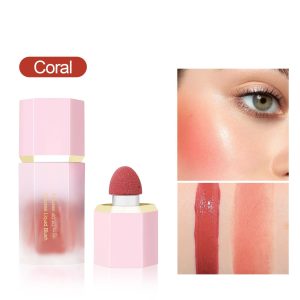 Liquid Powder Blusher Ruddy And Expansive Color Eye Shadow Cosmetic Makeup - Image 1